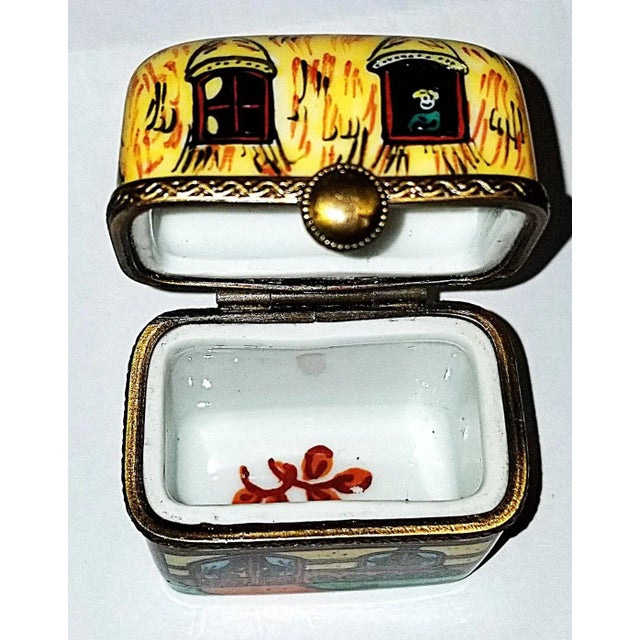 French 1950s Limoges Porcelain Trinket Egg Box For Sale - Image 3 of 5