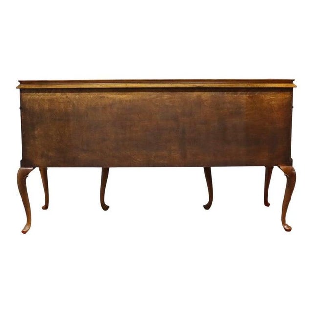 English John Widdicomb Queen Anne Style Walnut & Burl Banded Sideboard C1950 For Sale - Image 13 of 14