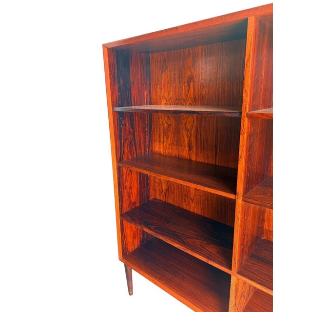 Mid-Century Danish Modern Rosewood Bookcase With Adjustable Shelves, C. 1960s For Sale - Image 10 of 11