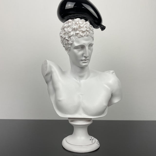 Santicri, Hermes Splat!, 2023, Resin For Sale - Image 5 of 5