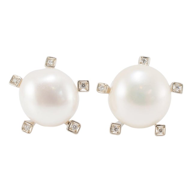 H.Stern Pérolas 18k Noble Gold Rose Pink Gold Diamond Pearl Stud Earrings, A Pair For Sale