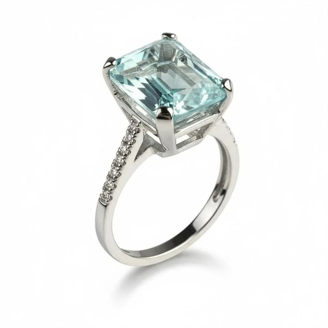 14k White Gold 12.07 Carat Natural Aquamarine and Diamond Solitaire Ring, Size 9 For Sale - Image 9 of 15