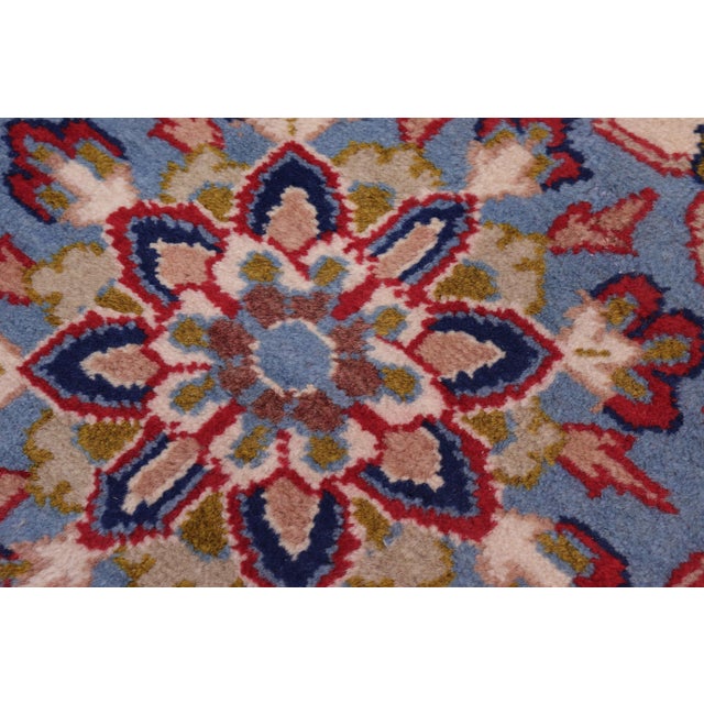 1960s 9'11" X 13'10" Hand-Knotted Wool Area Rug - Traditional Medallion For Sale - Image 4 of 8