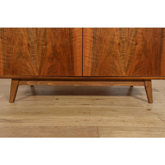 Mid-Century Walnut Wardrobe by Bohumil Landsman for Jitona Soběslav, Czechoslovakia, 1960s For Sale - Image 18 of 18