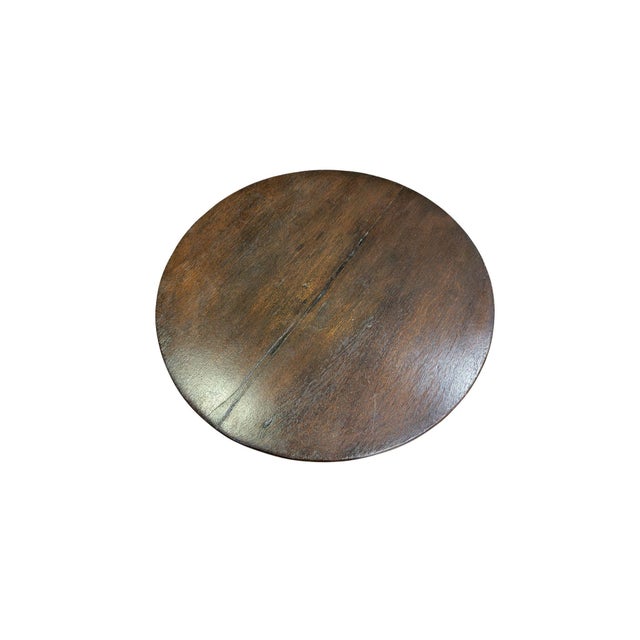 An Early 19th Century Oak Utilitarian Tri-Pod Table For Sale - Image 4 of 6