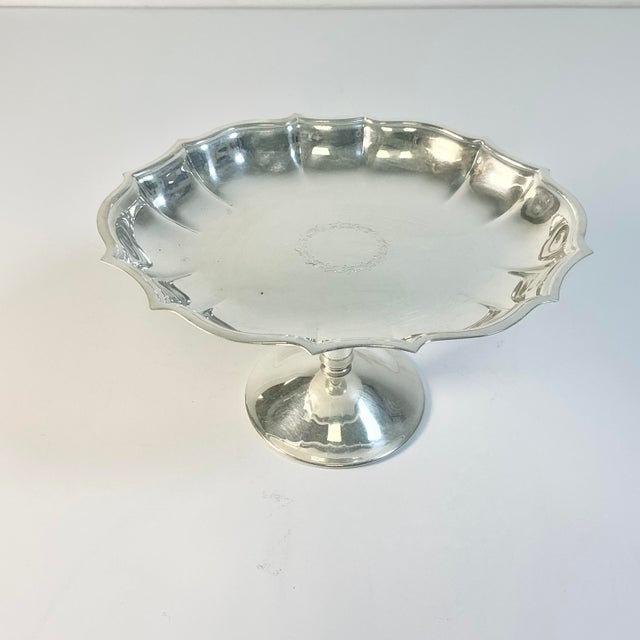 Mid 20th Century Hollywood Regency International Silverplate Two Tier Serving Compote and Tray - Set of 2 For Sale - Image 11 of 15