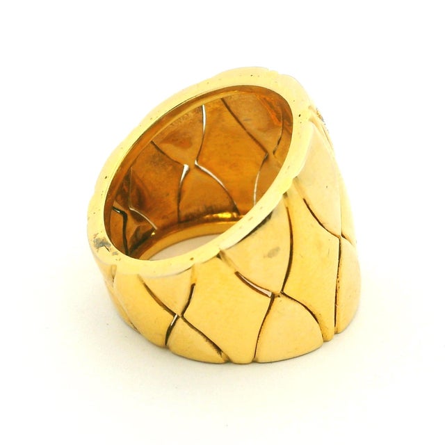 1980s Italian 18k Gold and Diamond Wide Band Ring, Size 6 For Sale In Miami - Image 6 of 12