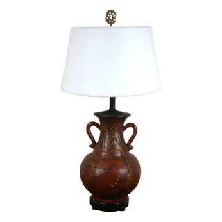 1990s Maitland Smith Red Coromandel Lacquer Chinoiserie Urn Table Lamp For Sale