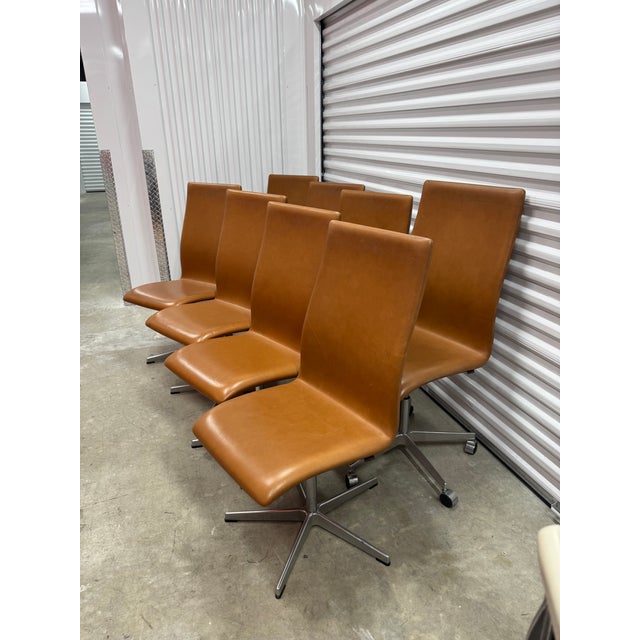 Fritz Hansen Arne Jacobsen Oxford Classic Medium-Back Chair For Sale - Image 4 of 10