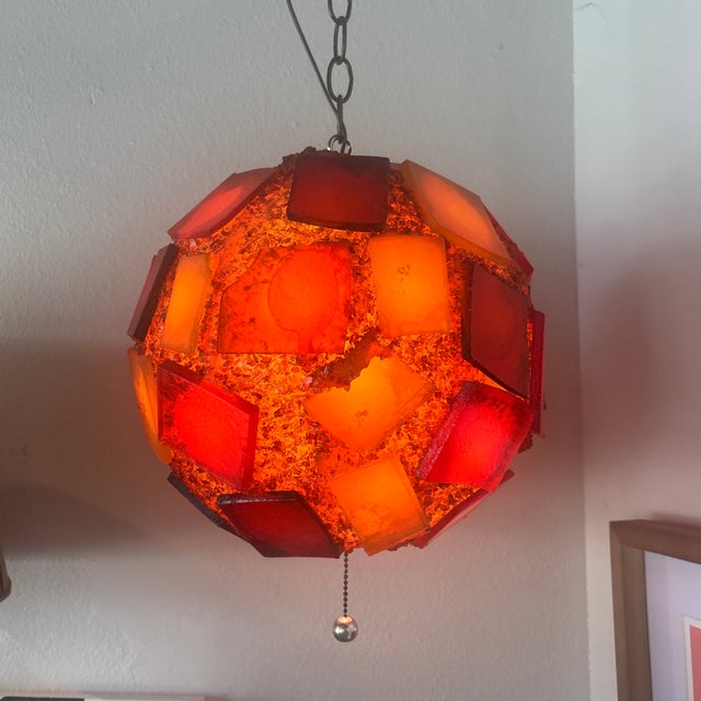 1950s Mid-Century Modern Chunky Acrylic Swag Lamp For Sale - Image 6 of 7