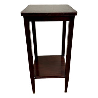 Vintage Nelson Matter Furniture Co Mission Arts and Crafts Lamp Table Nightstand For Sale