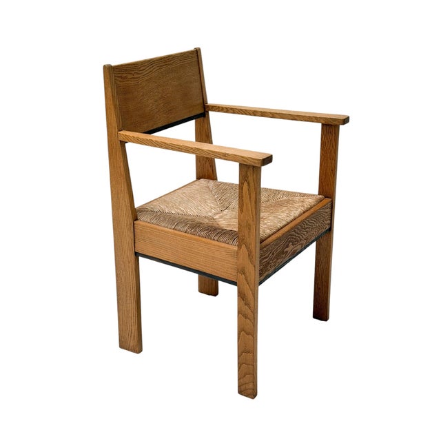 Stunning and elegant art deco modernist armchair. Design by j.a. Muntendam for l.o.v. Oosterbeek. Striking dutch design...