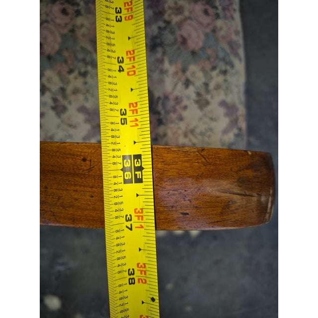 Mid 20th Century Victorian-Style Channel-Tufted Settee For Sale - Image 11 of 14