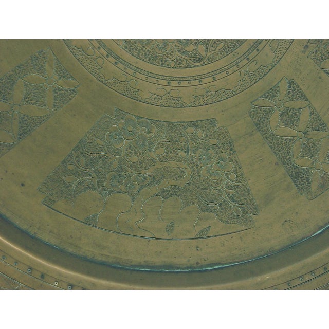Vintage 3 Legs Brass Syrian (Middle Eastern) Engraved Charger For Sale In San Francisco - Image 6 of 8