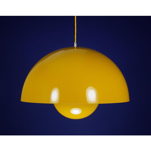 Metal VP2 Mustard Flowerpot Pendant Lamp by Verner Panton for &Tradition, 2000s For Sale - Image 7 of 7