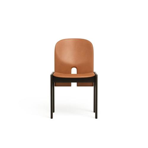 Model 121 Chair in Wood and Leather attributed to Afra & Tobia Scarpa For Sale - Image 10 of 15