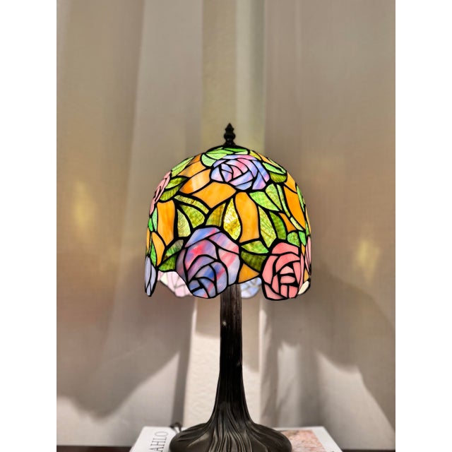 Vintage Tiffany Style Floral Stained Glass Accent Table Lamp With Tree Trunk Base For Sale - Image 9 of 10