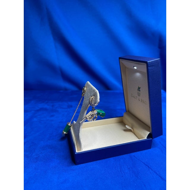 Diamond Green Malachite Pave Bullet 18 Karat Rose Gold Circle Drop Chain Earrings , A Pair For Sale - Image 9 of 13