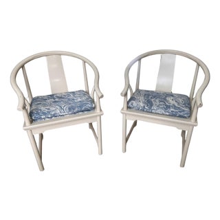 Set of 2 Vintage Baker “Signature” Mid-Century Dining Armchairs in Cream With Blue Upholstered Seats For Sale