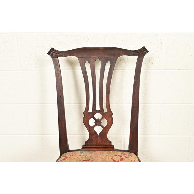 Mid 18th Century 18th Century Antique Thomas Chippendale Period Carved Mahogany Side Chair or Dining Chair For Sale - Image 5 of 12