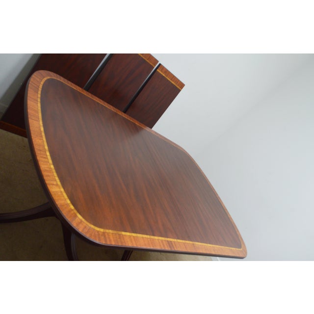 Henkel Harris Mahogany Banded Dining Table For Sale In Philadelphia - Image 6 of 17