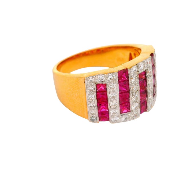 Ruby Diamond 18k Yellow Gold Zigzag Band, Size 7.75 For Sale - Image 4 of 5