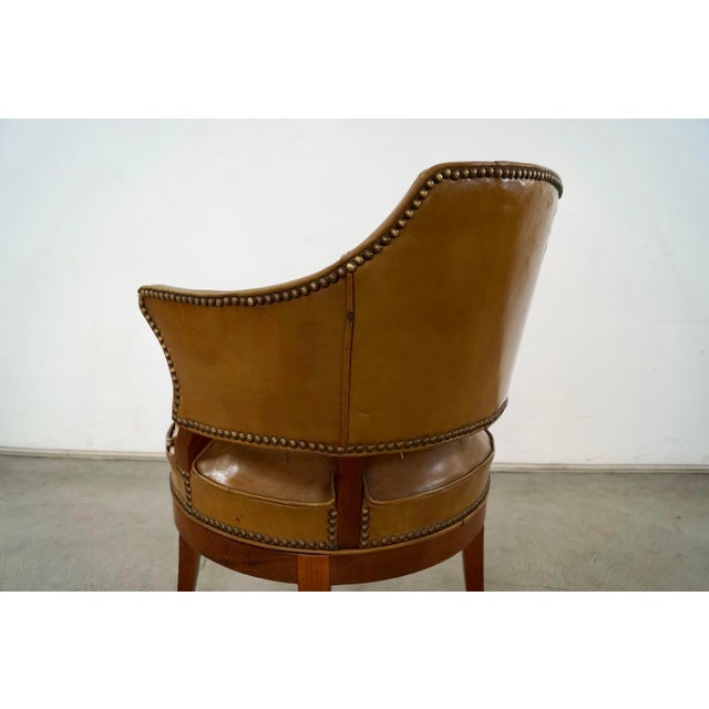1960’s Mid-Century Modern Leather & Walnut Swivel Armchair For Sale - Image 9 of 12