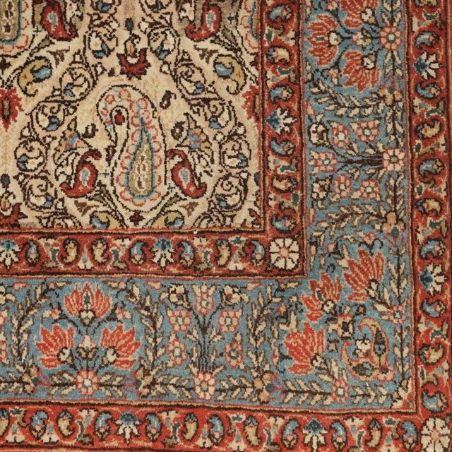 Middle Eastern Kum Rug in Cotton For Sale - Image 5 of 8
