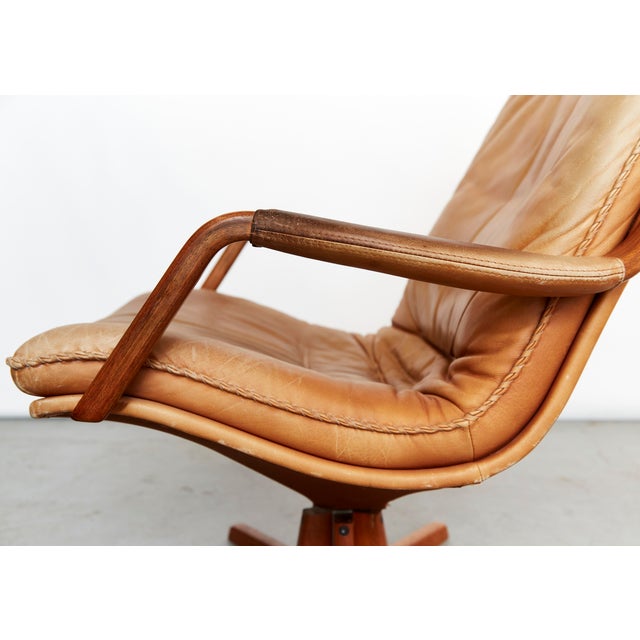 Teak and Leather Swivel Highback Lounge Chair from Berg, 1970s For Sale - Image 4 of 13