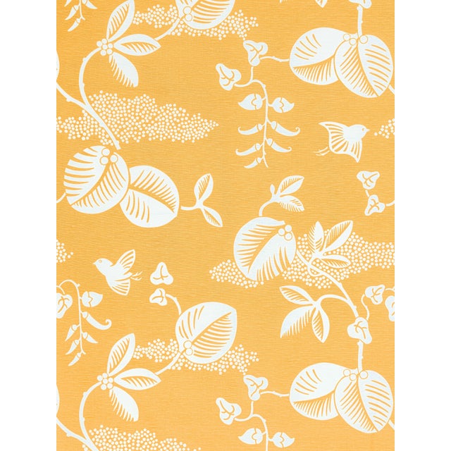 Hinson re-enters the limelight with a show-stopping debut collection under the Scalamandré name. COLOR POP!, a collection...