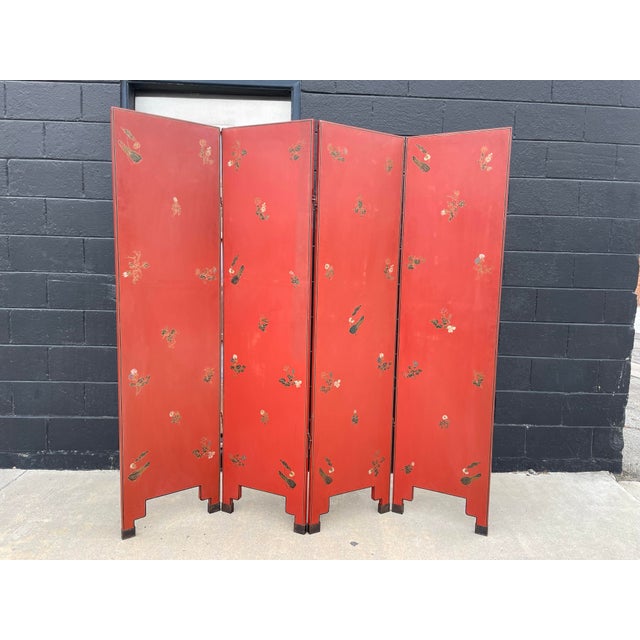 Red Antique Chinese Four-Panel Lacquer Screen – Hand-Painted Garden Scene With Female Figures For Sale - Image 8 of 12