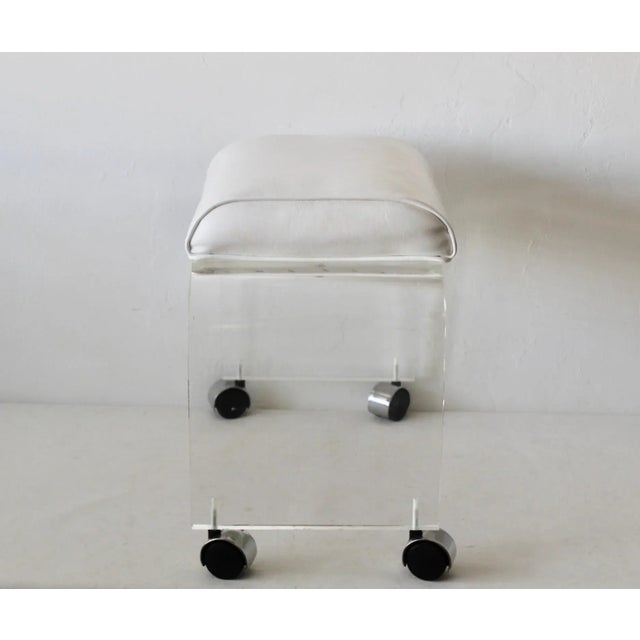 Thick Lucite Acrylic Waterfall Faux Leather Padded Vanity Stool With Castors Vintage Mid Century Modern For Sale - Image 4 of 10