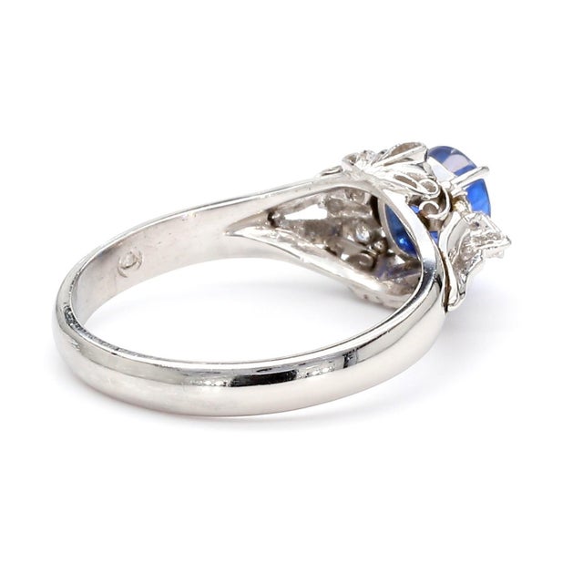 Mid 20th Century Vintage 0.97 Carat Oval Blue Sapphire & Diamond Filigree in Platinum Floral Ring, Size 5.75 For Sale - Image 5 of 10