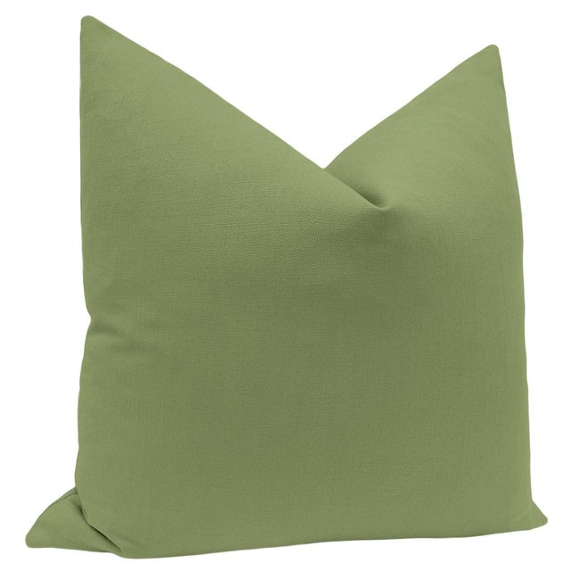 Contemporary 22" Clover Classic Linen Pillows - a Pair For Sale - Image 3 of 4