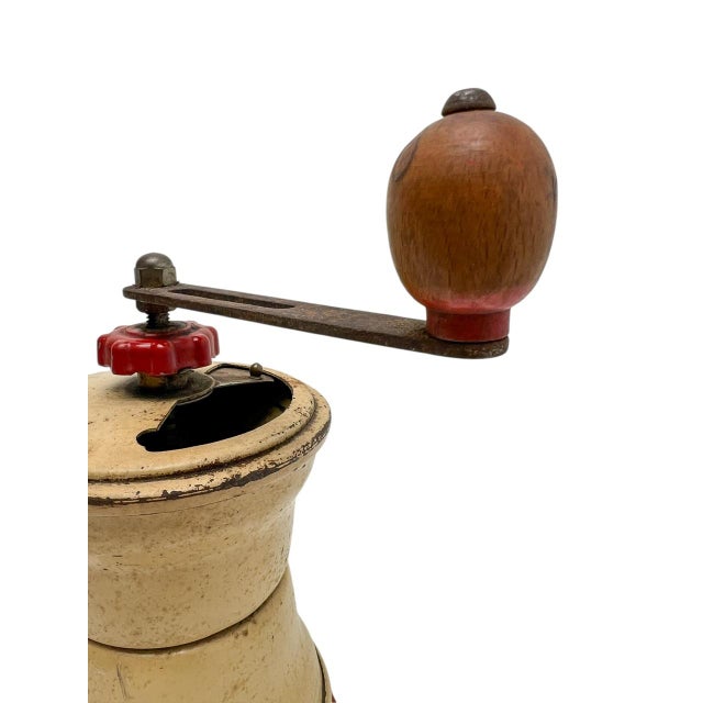Mid-Century Modern Coffee Grinder in Metal from Diabolo, 1950s For Sale - Image 6 of 9
