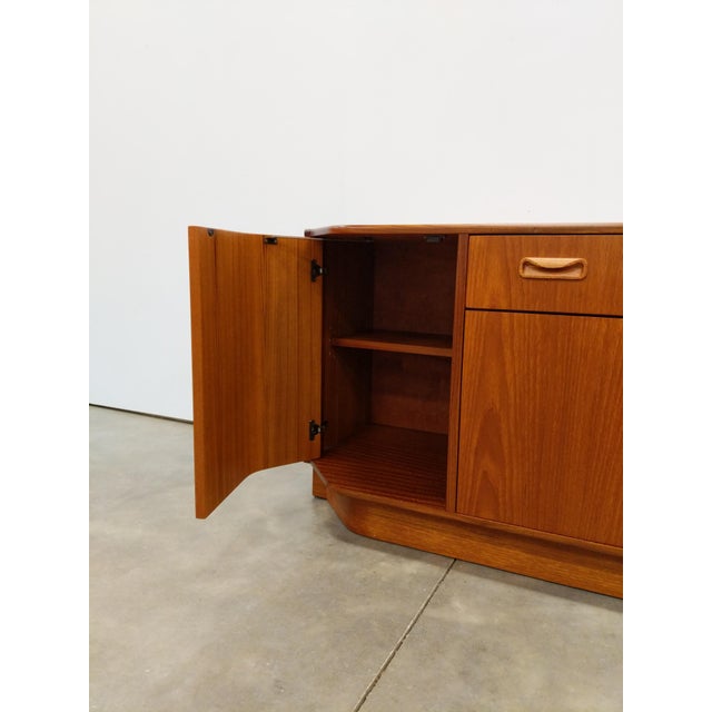 G Plan Vintage Mid Century Modern Teak Credenza by G Plan For Sale - Image 4 of 11