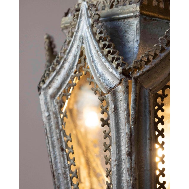 Pair of English 19th Century Painted Iron Gothic Revival Period Lanterns For Sale - Image 9 of 11