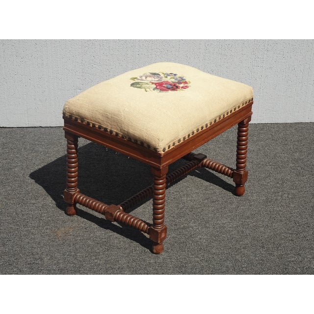 Gorgeous Bench in Great Vintage Condition. Solid and Firm. Wear is usual for its age. Please see the photos. Overall a...