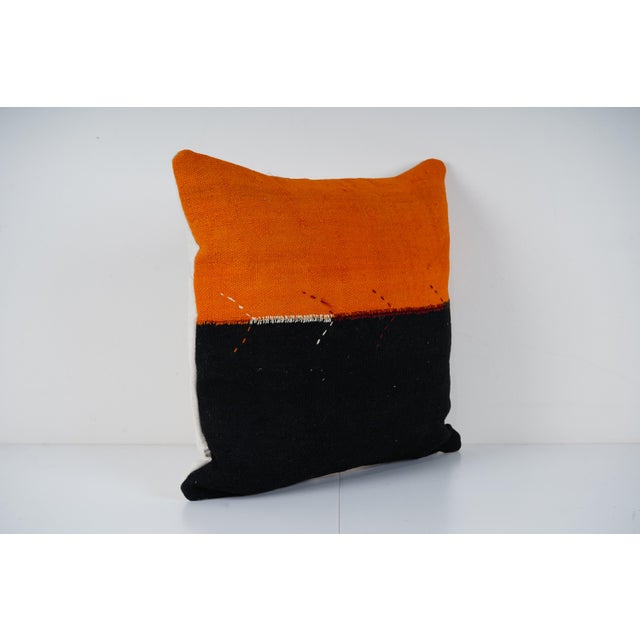 Handmade Turkish Rug Pillow Covers • Vintage Rug Decor Elevate your home decor with these exquisite 19" x 20" pillow...