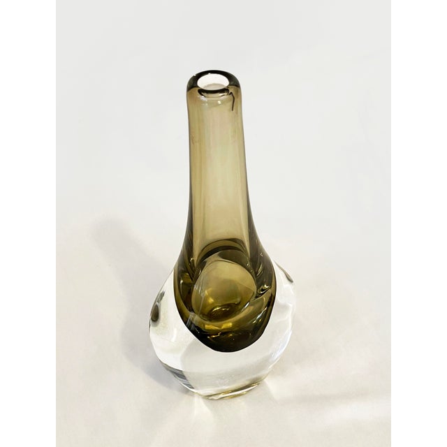 Mid-Century Modern Vintage Smoked Glass Vase by Nils Landberg for Orrefors Glassworks, Sweden, 1950s For Sale - Image 3 of 11