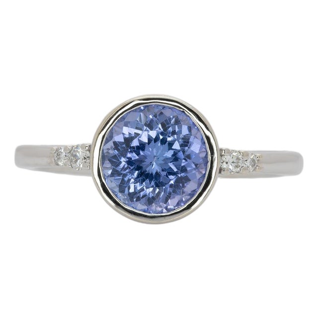 1.9Ct Tanzanite Ring With Natural Diamonds Accents: Solid 14k Gold, Size 6.75 For Sale