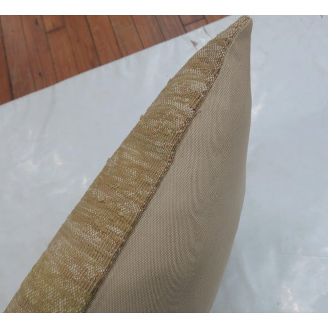 Contemporary Minimalist Turkish Kilim Pillow For Sale - Image 3 of 5