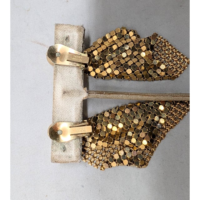 Vintage 1970s Signed Napier Goldtone Mesh Drop Clip Earrings-2 Pieces For Sale In Philadelphia - Image 6 of 6