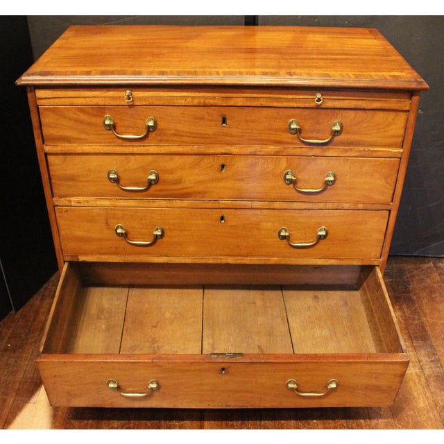 Circa 1770 Likely Scottish George III Bachelor's Chest With Slide For Sale - Image 9 of 14