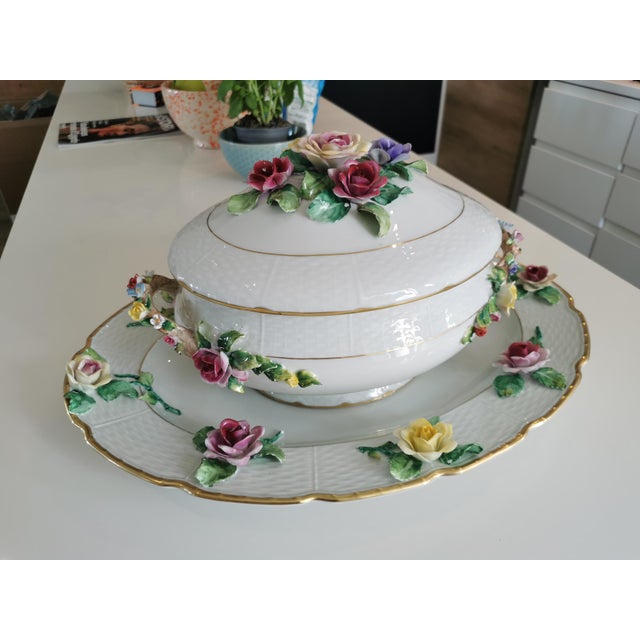 Vintage Tureen and Tray in Porcelain with Applied Flowers by Raynaud, 1960s For Sale - Image 3 of 18