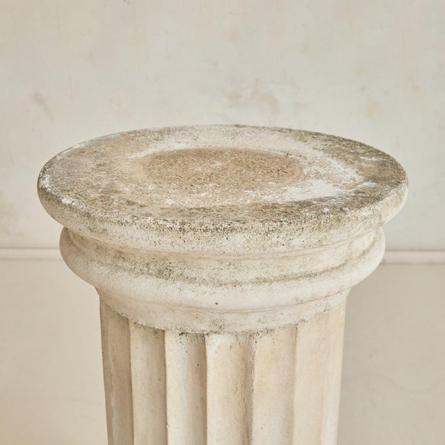 French Fluted Stone Pedestal, 1960s For Sale In Chicago - Image 6 of 11