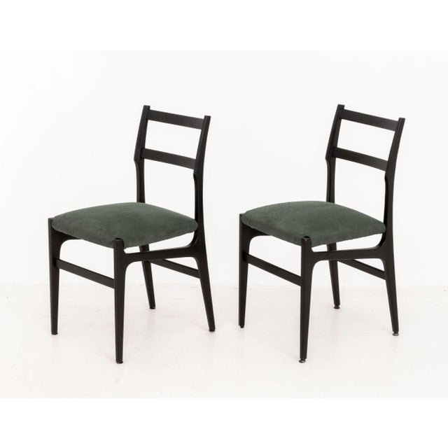 Set of 8 Gio Ponti for Cassina 646 Leggera Dining Chairs For Sale - Image 10 of 15