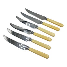 Example of Serving Utensils