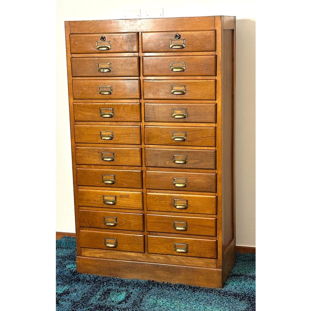 20-Drawer Filing Cabinet, Italy, 1950s For Sale - Image 16 of 18