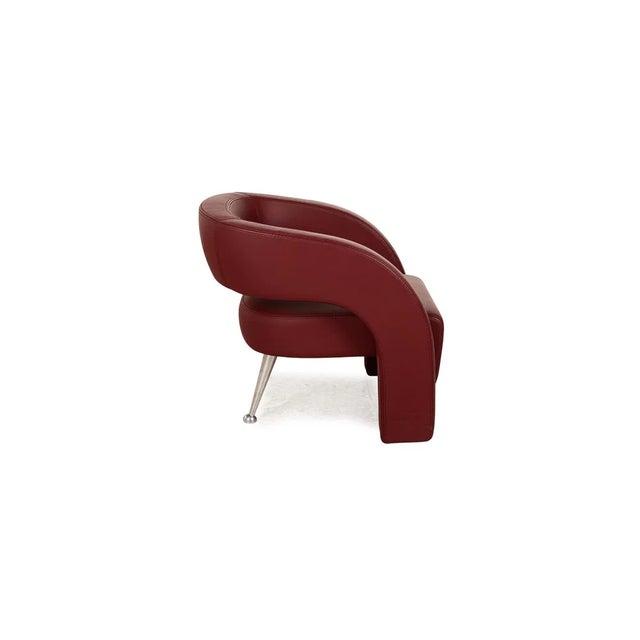Animal Skin Set of Formenti Wave Leather Armchairs in Red with Stool For Sale - Image 7 of 11